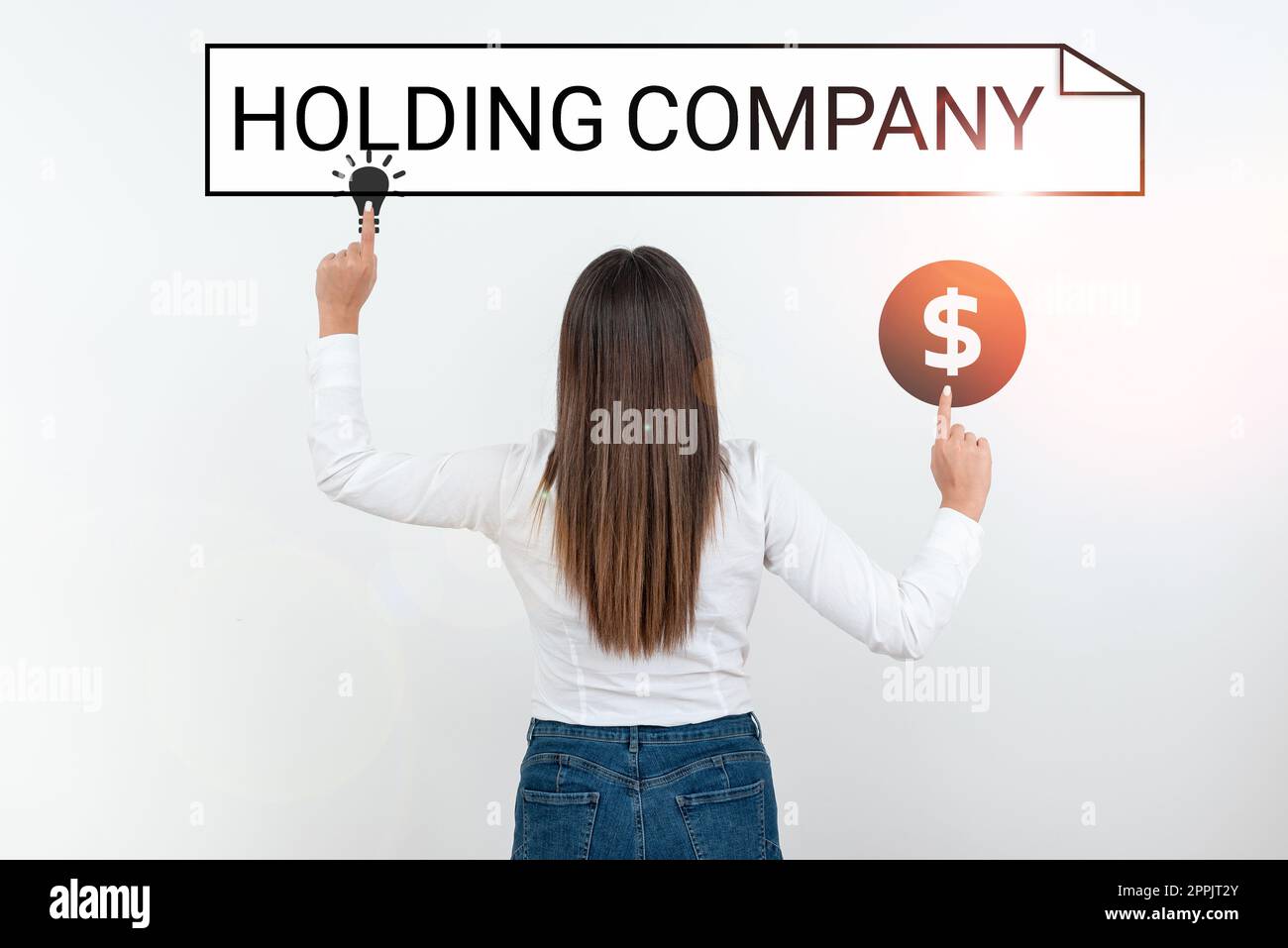 Scrittura a mano di testo Holding Company. Concetto di business stock proprietà e altre attività finanziarie in possesso di qualcuno Foto Stock