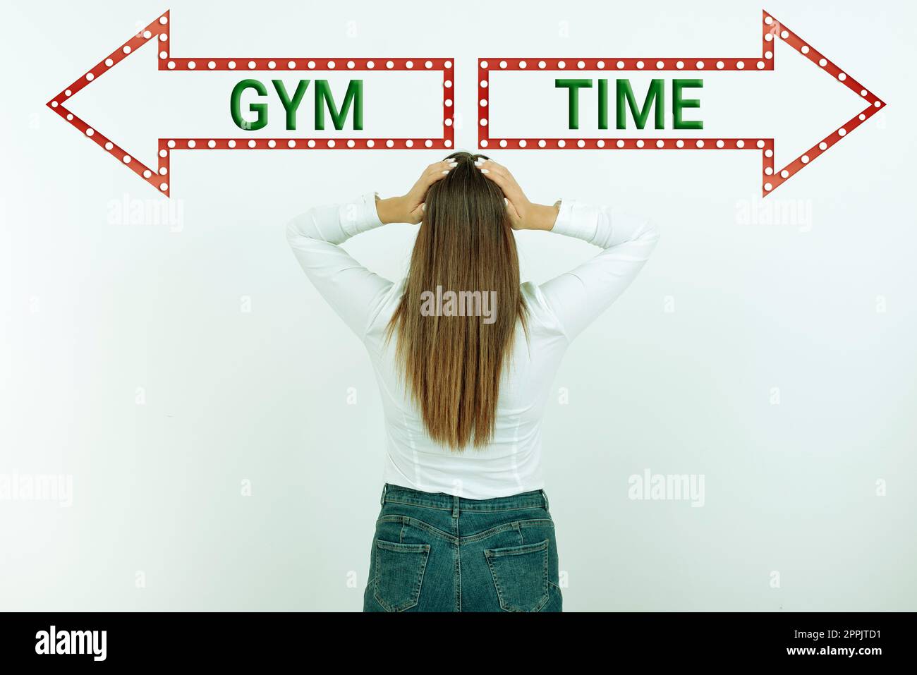 Cartello che mostra il tempo della palestra. Concetto del Internet una motivazione per cominciare ad esercitarsi fuori fare le esercitazioni idoneità Foto Stock