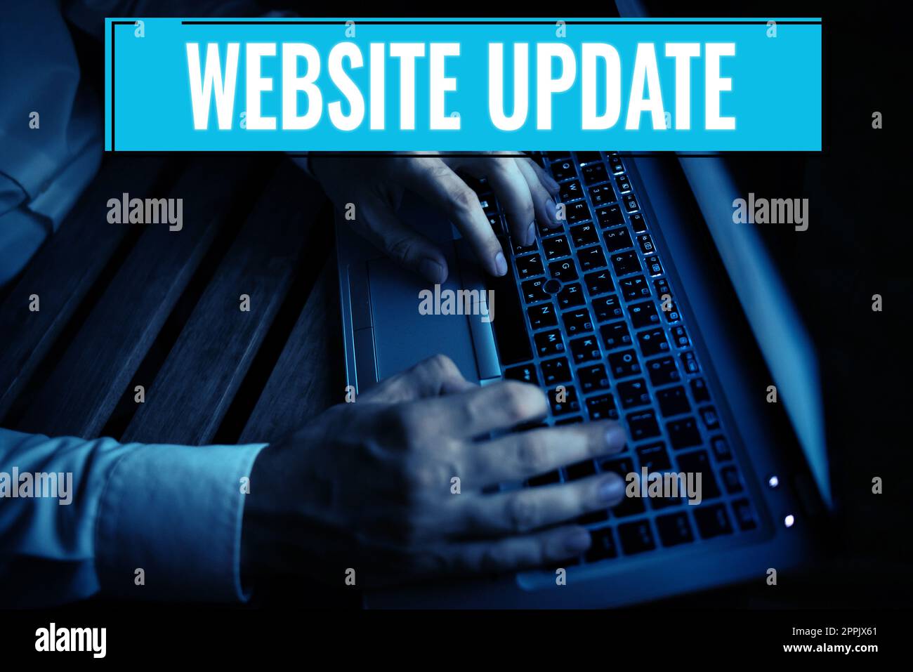 Didascalia di testo che presenta l'aggiornamento del sito Web. Parola per mantenere il Web page ed il soddisfare aggiornati e trendy Foto Stock