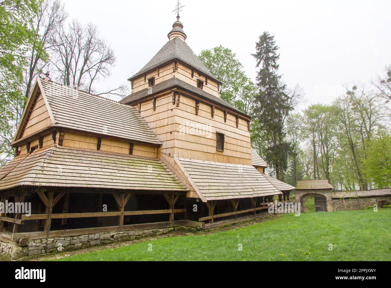 Vista della più antica chiesa ortodossa orientale della Polonia, Radruz Foto Stock