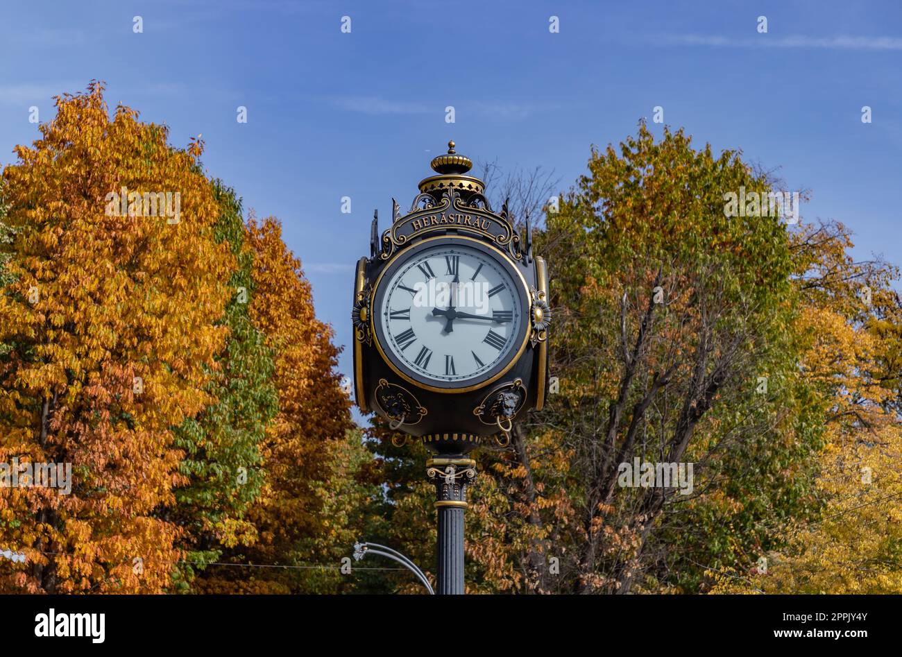 Herastrau Park Clock in autunno Foto Stock