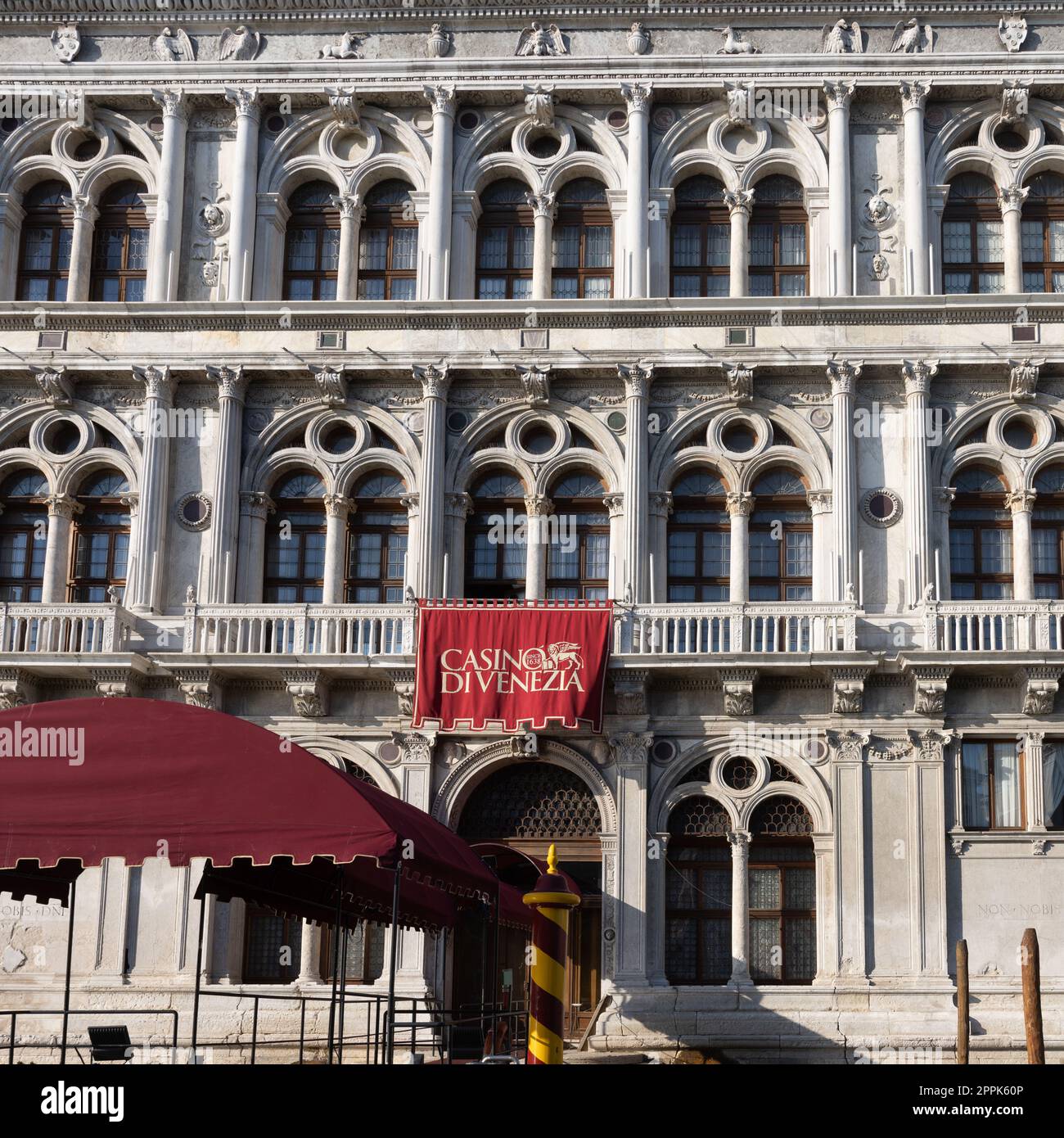 Venezia, Italia - Palazzo CA Vendramin Calergi sul Canal grande, è la sede del Casinò di Venezia Foto Stock