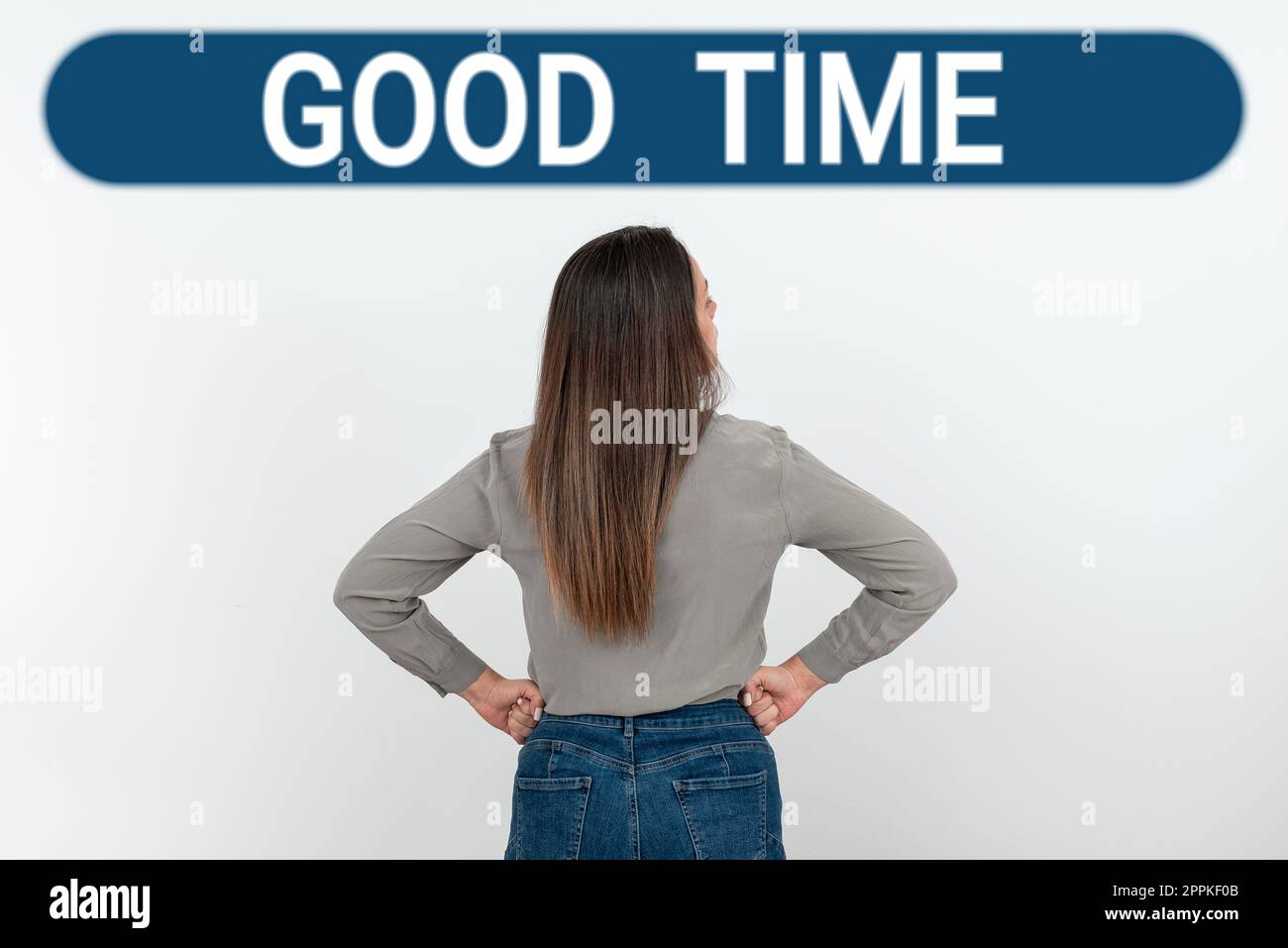 Testo che mostra l'ispirazione buon momento. Approccio aziendale il momento giusto per fare qualcosa o qualcosa per accadere Foto Stock