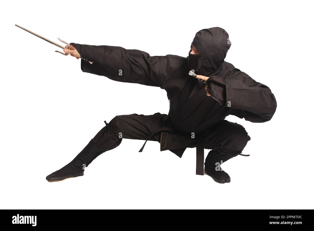 Uomo asiatico che indossa l'uniforme Ninja Martial Arts Foto Stock