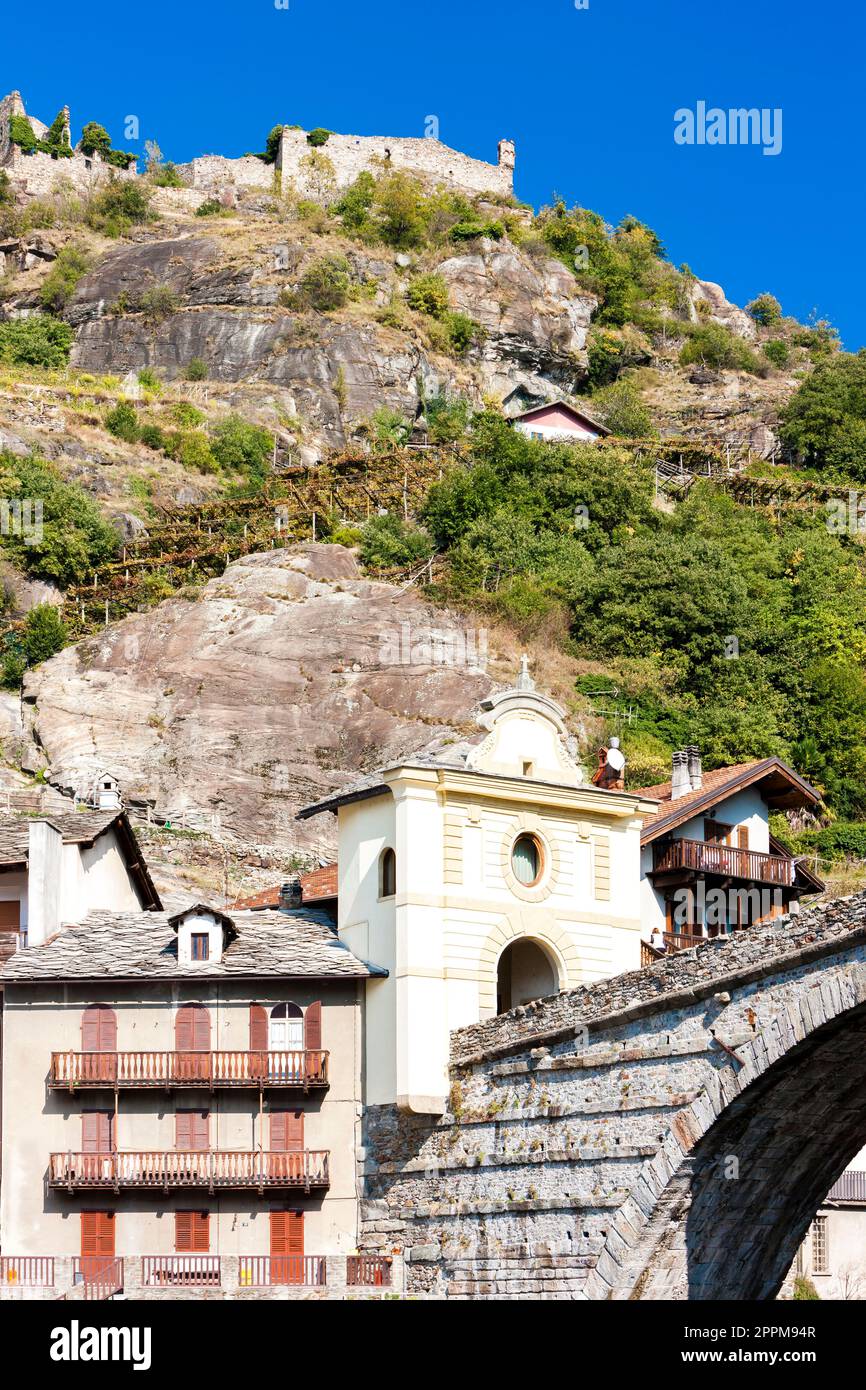 Pont San MartÃ¬n in Valle d'Aosta, Piemonte, Italia Foto Stock