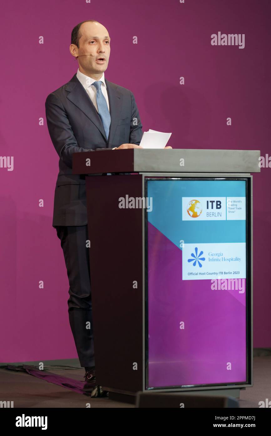 H.E. Levan Davitashvili, Vice primo Ministro e Ministro dell'economia e dello sviluppo sostenibile della Georgia, ITB Media Monday, conferenza stampa di apertura. 5.3.2023 Foto Stock