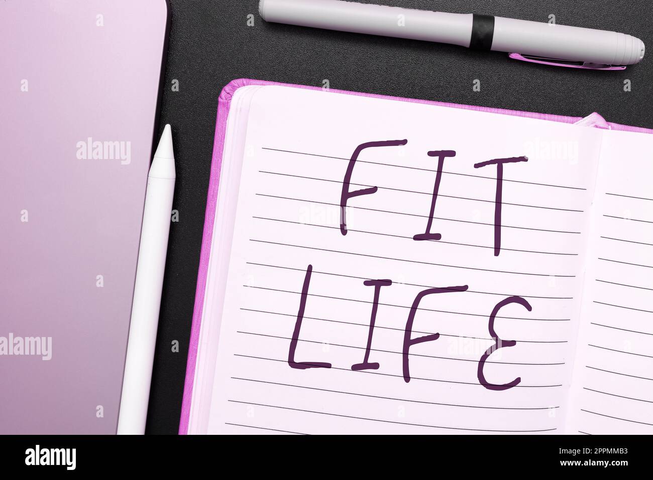 Segno di scrittura a mano Fit Life. Idea di business mantenere un peso sano con la dieta e l'esercizio di una vita sana Foto Stock