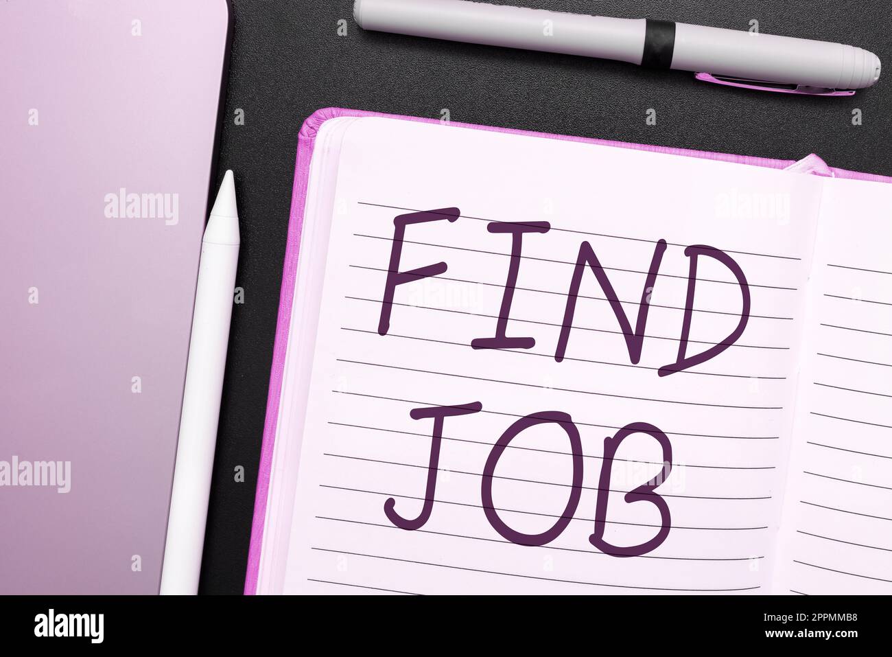 Segno di testo che mostra trova lavoro. Panoramica aziendale atto di persona per trovare o cercare un lavoro adatto alla sua professione Foto Stock