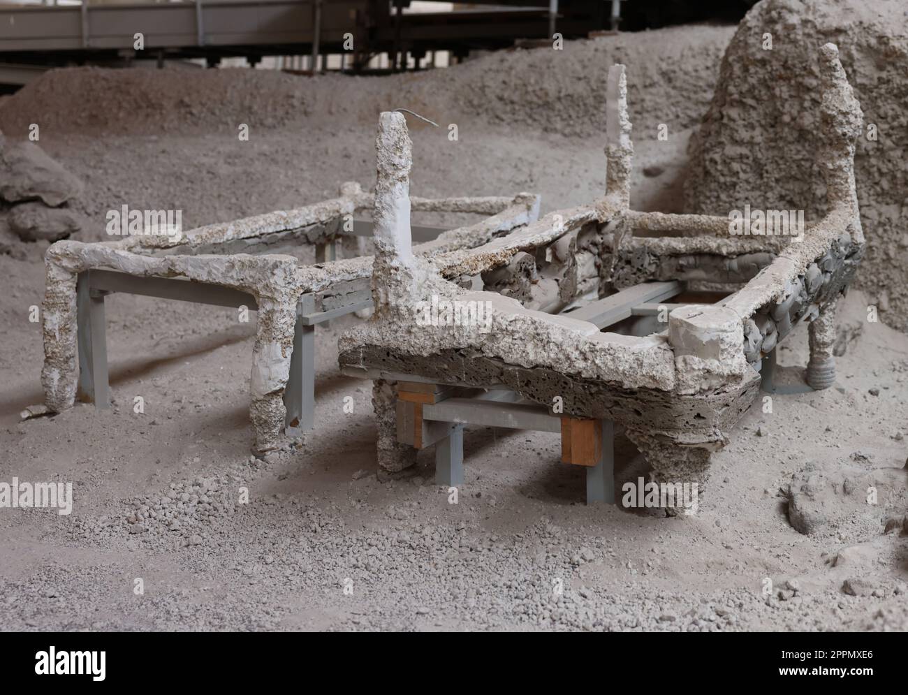 Akrotiri, sito di scavo di un insediamento dell'età del bronzo minoico sull'isola greca di Santorini Foto Stock