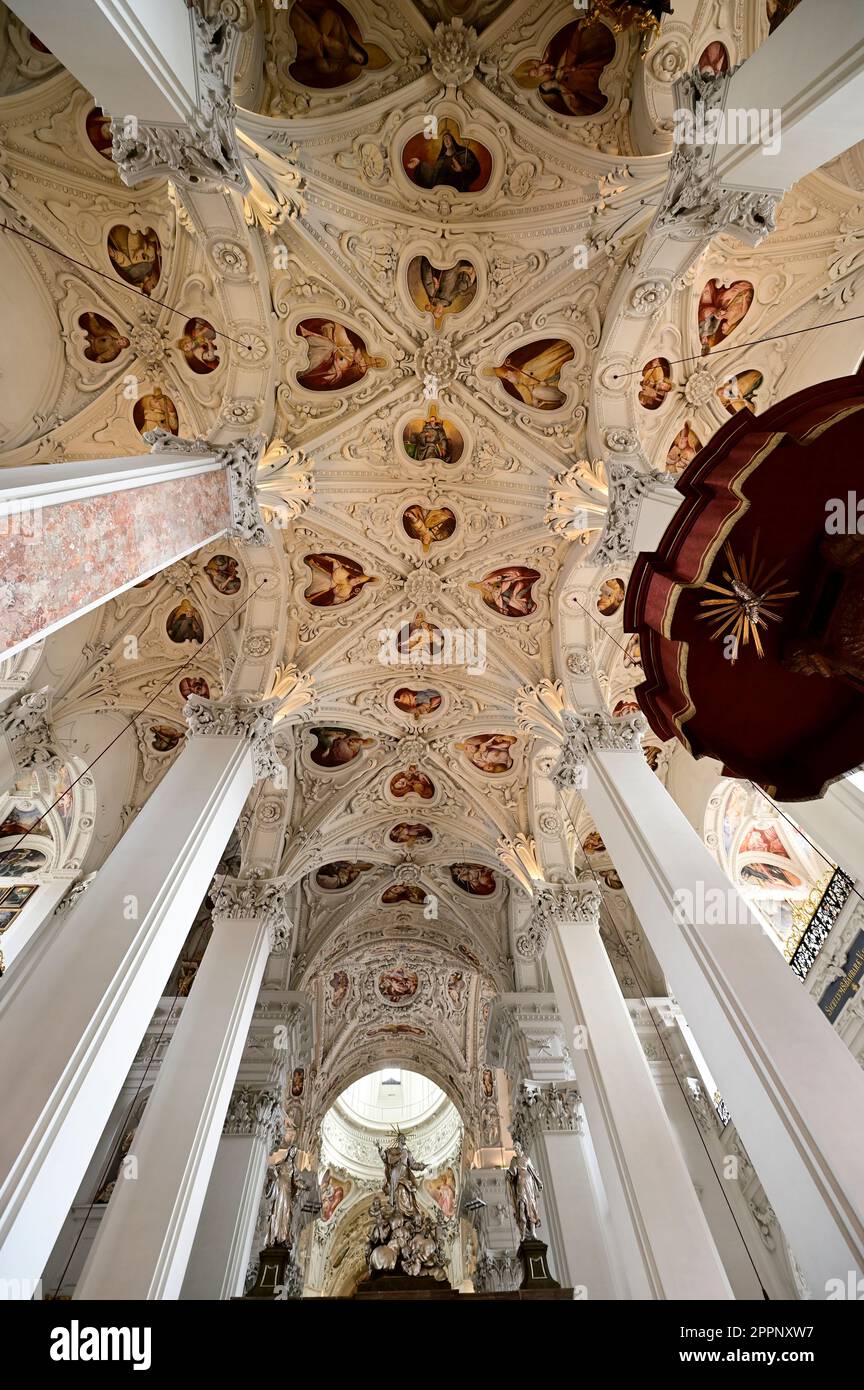 Mariazell, Stiria, Austria. Vista interna della Basilica di Mariazell Foto Stock