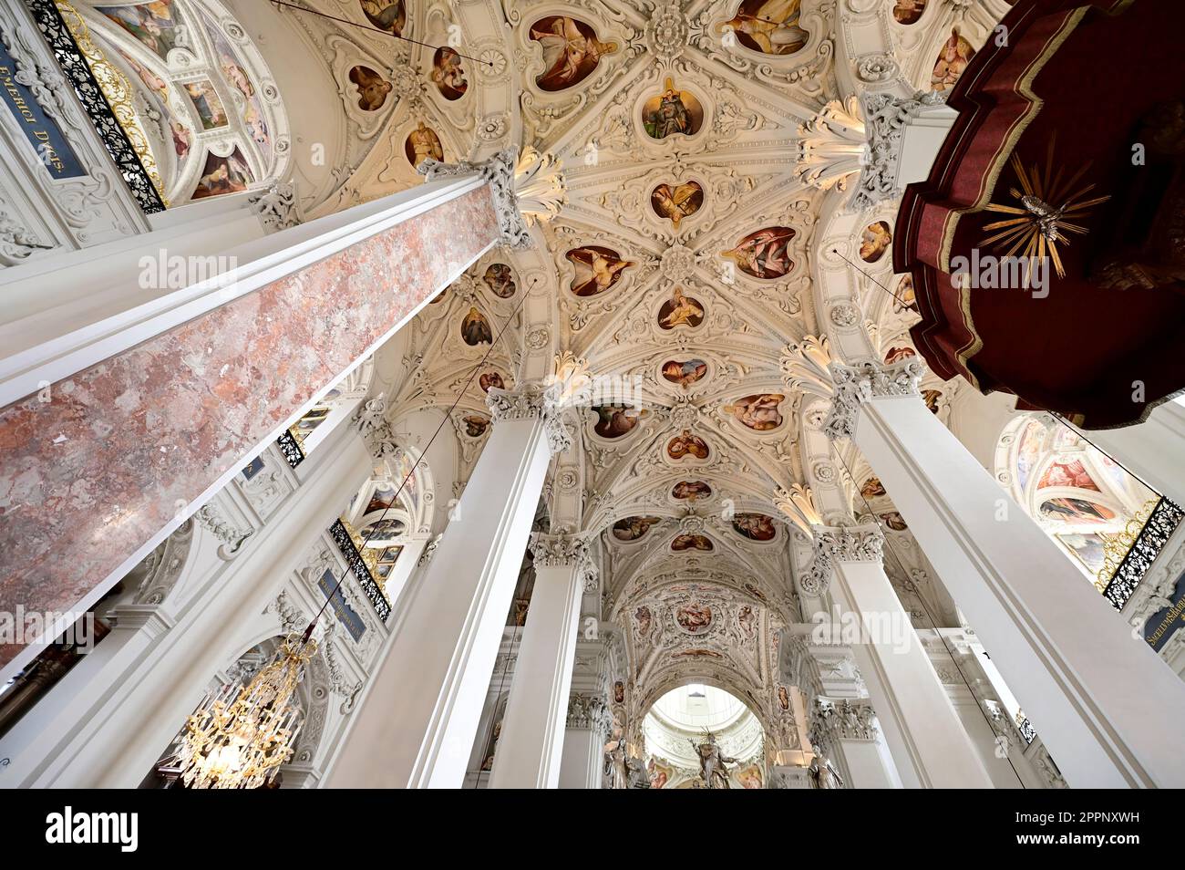 Mariazell, Stiria, Austria. Vista interna della Basilica di Mariazell Foto Stock