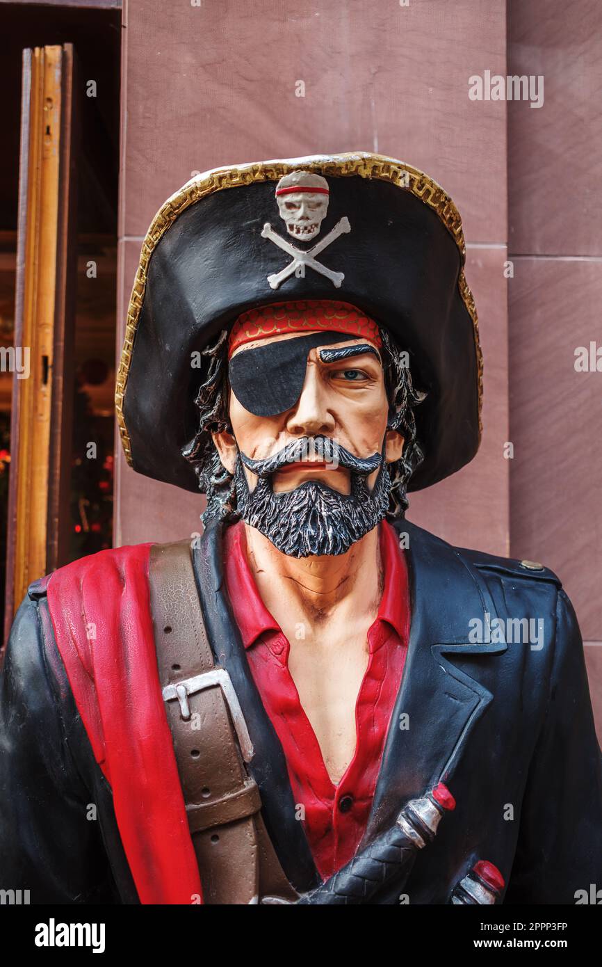 Strasburgo, Francia - 13 dicembre 2022: Modello del pirata dai Caraibi Foto Stock