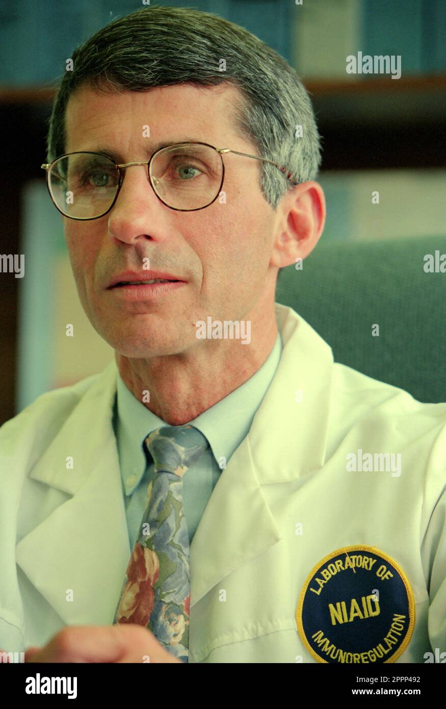 Dr. Anthony Fauci, responsabile della ricerca sull'AIDS presso il National Institute of Health (NIH) di Bethesda, Maryland, 4 agosto 1993. Foto di Stephen Jaffe Foto Stock