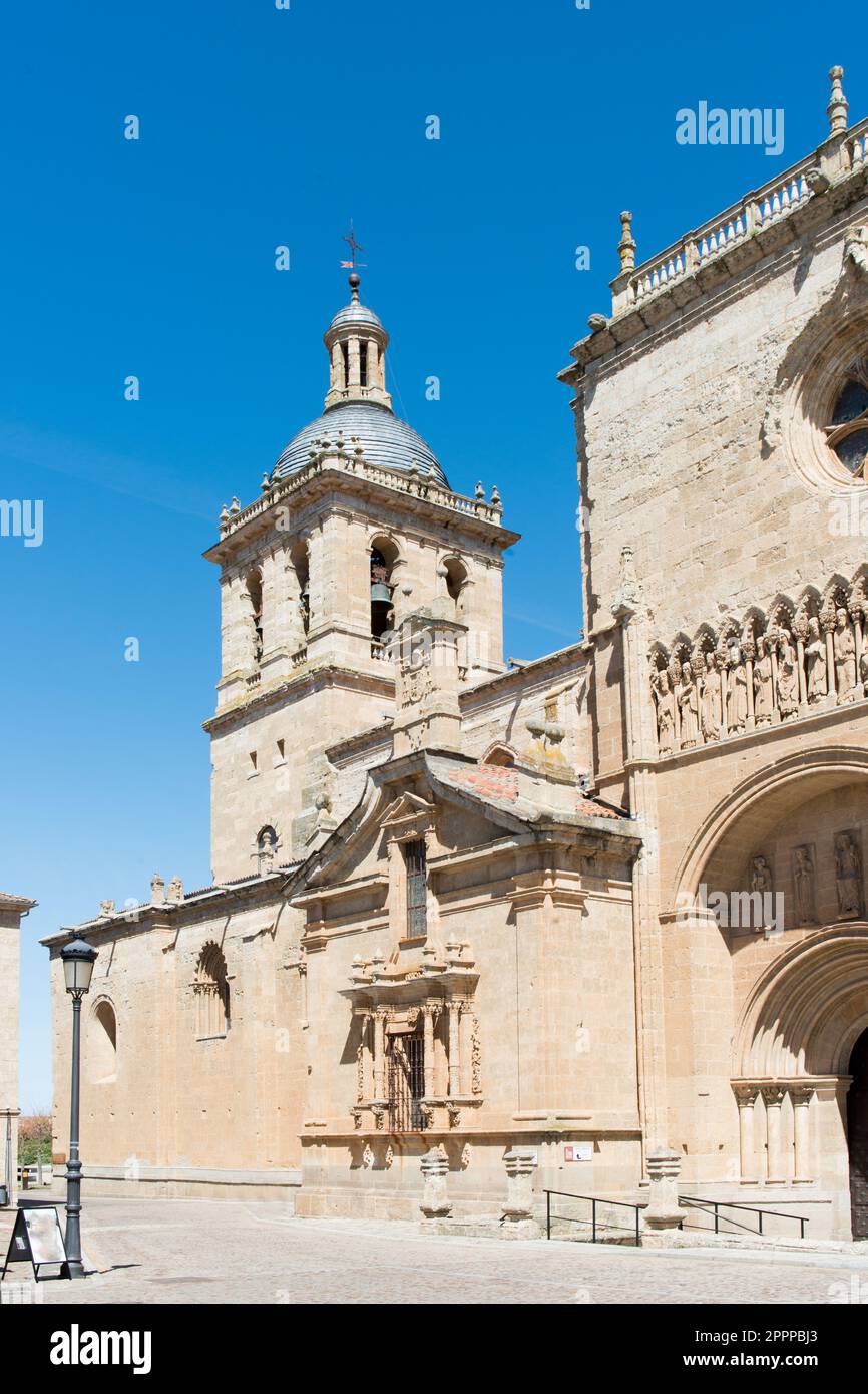 La Cattedrale di Santa María (Ciudad Rodrigo), provincia di Salamanca, Castiglia e León, Spagna è stata dichiarata Bien de interés Cultural nel 1889. Foto Stock