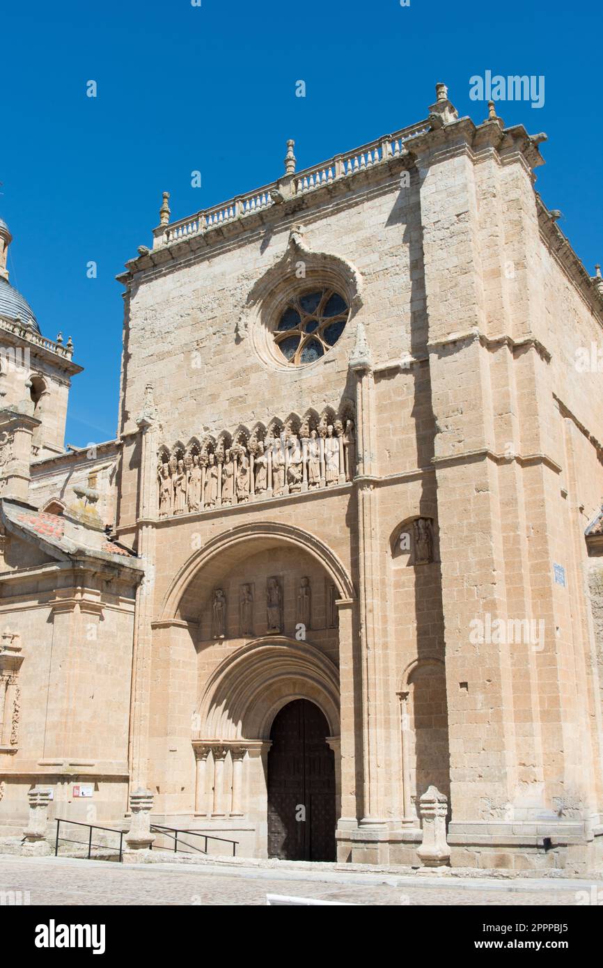 La Cattedrale di Santa María (Ciudad Rodrigo), provincia di Salamanca, Castiglia e León, Spagna è stata dichiarata Bien de interés Cultural nel 1889. Foto Stock