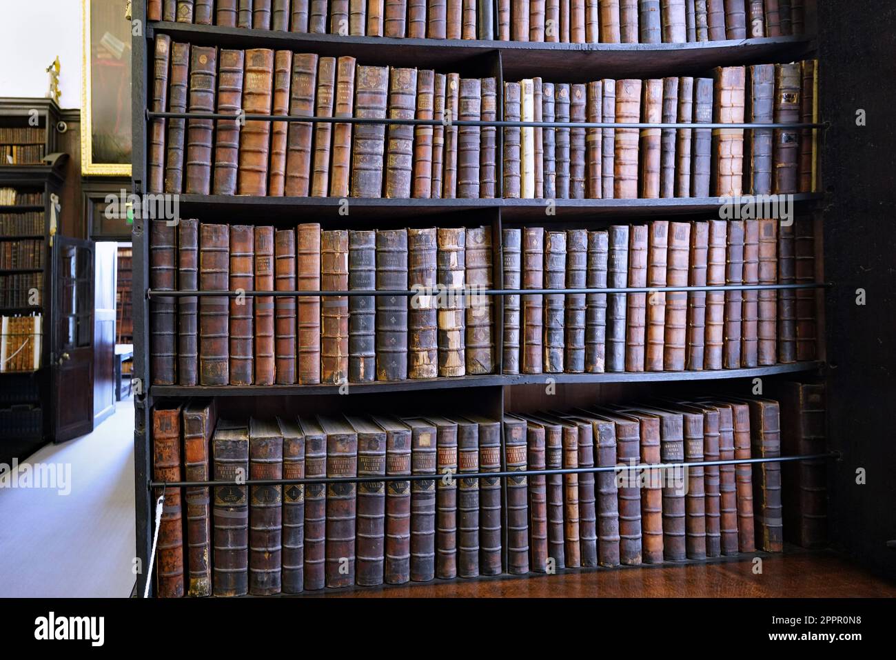 Marsh Library a Dublino, la più antica biblioteca pubblica d'Irlanda Foto Stock