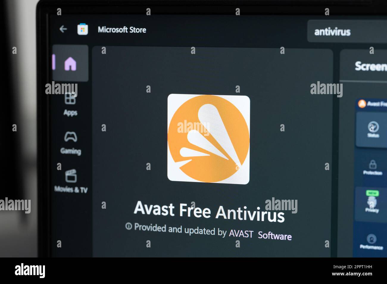 New york, USA - 20 aprile 2023: Avast antivirus per Windows sul laptop schermo vista ravvicinata Foto Stock