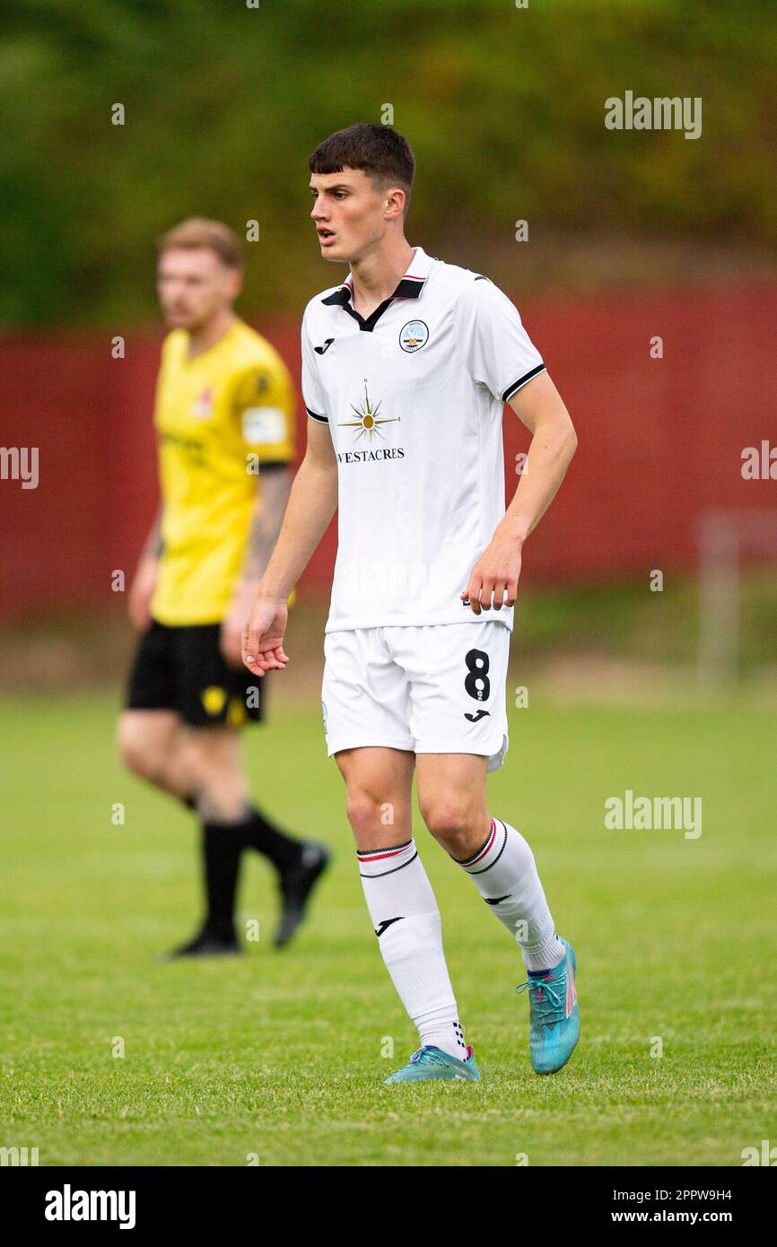 Joel Cotterill di Swansea City in action.Briton Ferry Llansawel v Swansea City U23 in un Pre Season friendly il 27th luglio 2022. Foto Stock