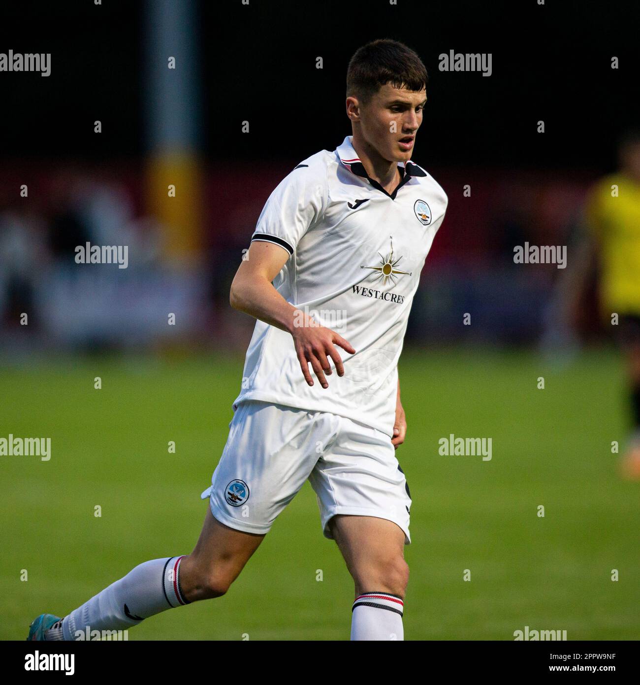 Joel Cotterill di Swansea City in action.Briton Ferry Llansawel v Swansea City U23 in un Pre Season friendly il 27th luglio 2022. Foto Stock