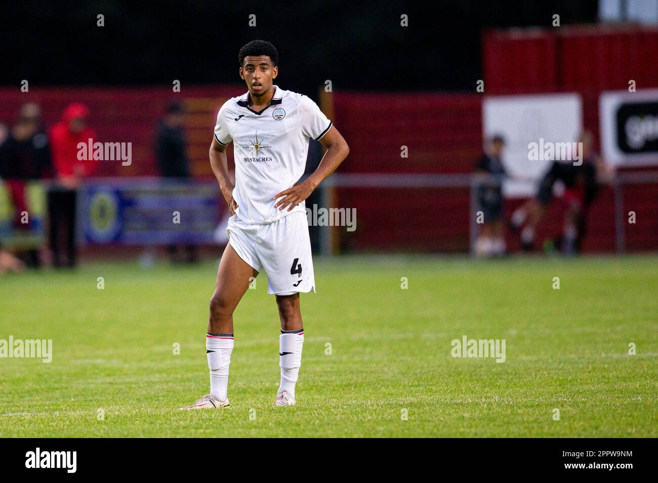 Briton Ferry Llansawel / Swansea City U23 in una pre-stagione amichevole il 27th luglio 2022. Foto Stock