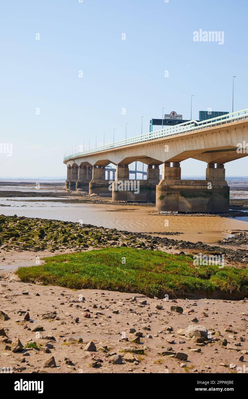 Il Ponte del Principe di Galles che collega Inghilterra e Galles sull'estuario del Severn. Foto Stock
