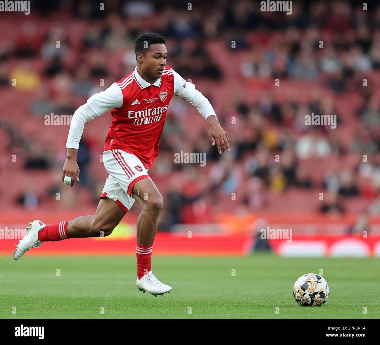 Londra, Regno Unito. 25th Apr, 2023. Reuell Walters of Arsenal durante la partita della fa Youth Cup all'Emirates Stadium, Londra. Il credito di immagine dovrebbe essere: David Klein/Sportimage Credit: Sportimage Ltd/Alamy Live News Foto Stock