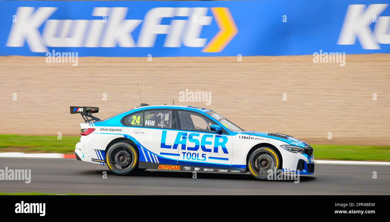 Campionato automobilistico British Touring Car numero 24 (guidato da Jake Hill) Donnington Park Foto Stock