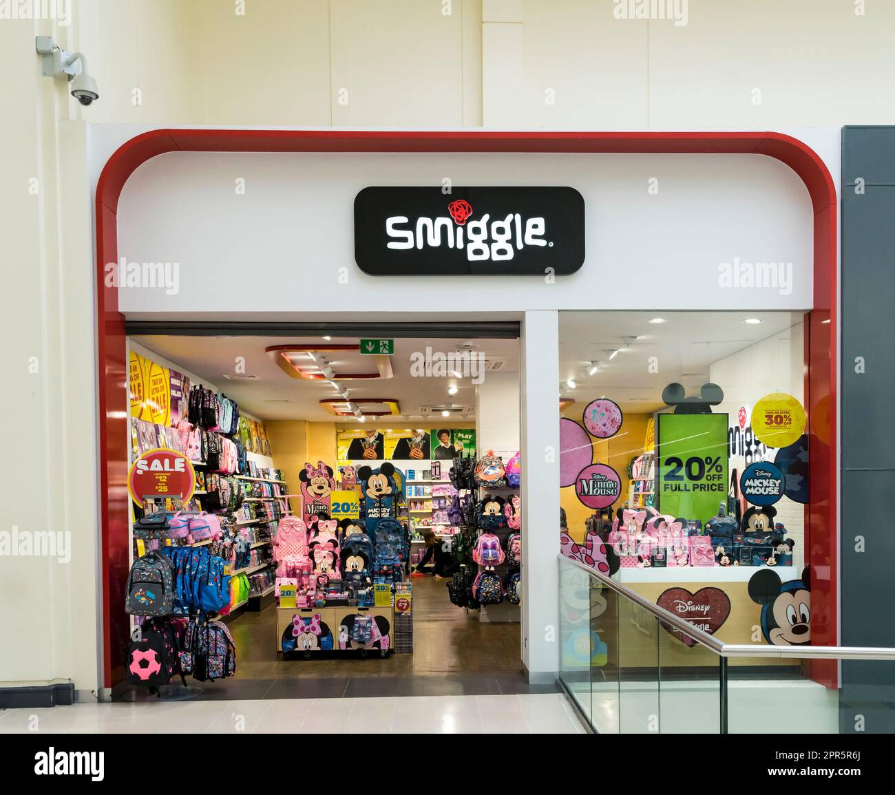 Smiggle negozio anteriore accessori per bambini Waterside centro commerciale Lincoln City 2023 Foto Stock