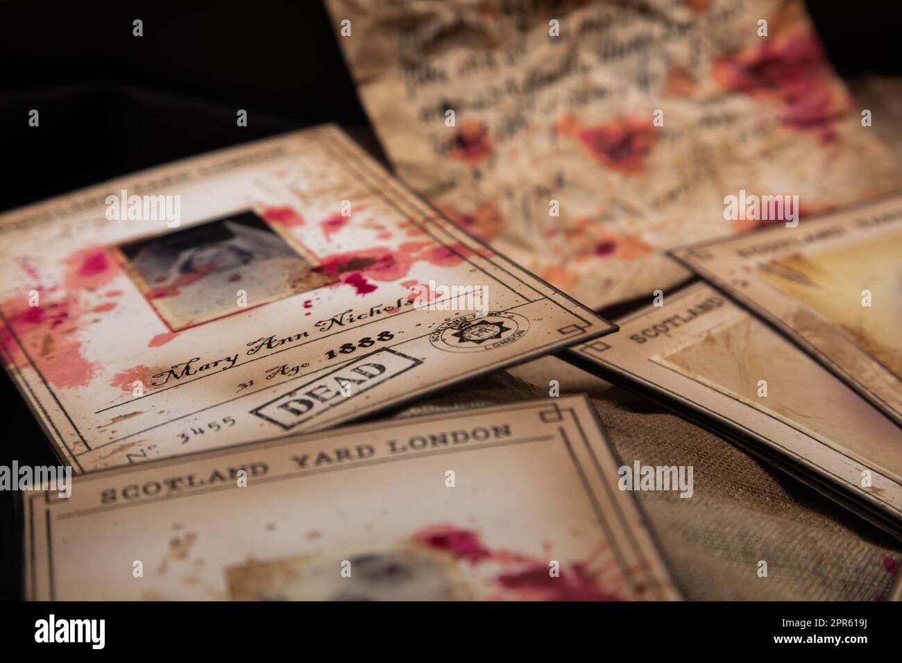 Jack le vittime dello Squartatore, Scotland Yard, 1888. L'assassino ha ucciso 12 donne. Immagini con sangue - un crimine scuro dal periodo vittoriano. Foto Stock