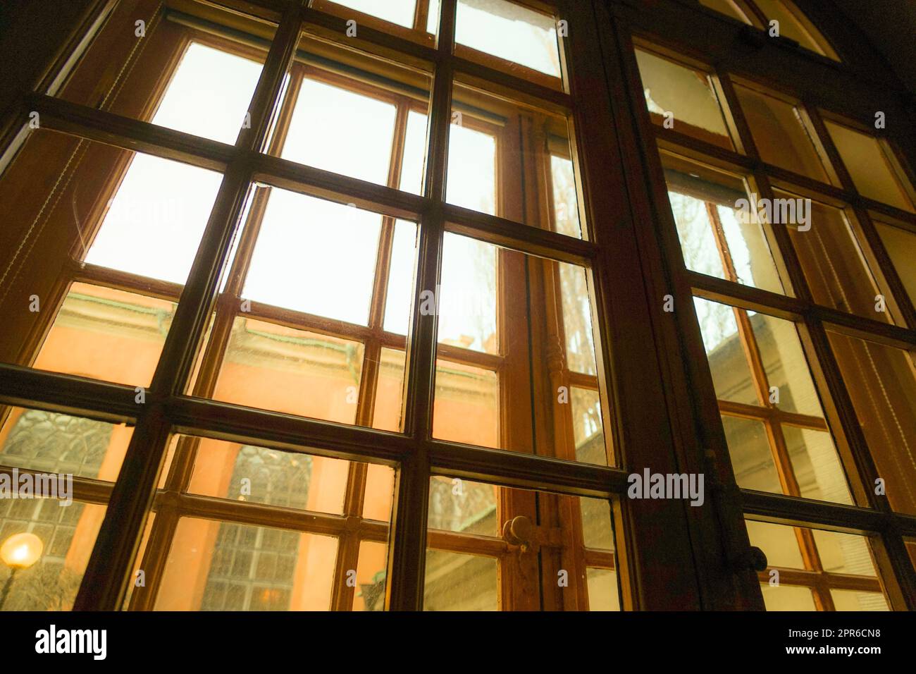 La vista dalla finestra della casa di Stoccolma Foto Stock