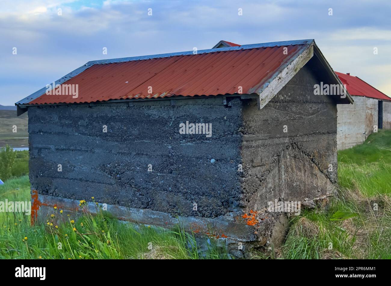 Edifici vecchi e abbandonati in Islanda - luoghi persi. Foto Stock