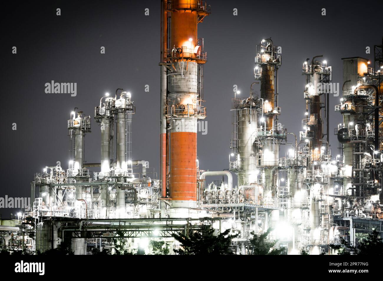 Vista notturna della fabbrica della zona industriale di Kawasaki Keihin Foto Stock