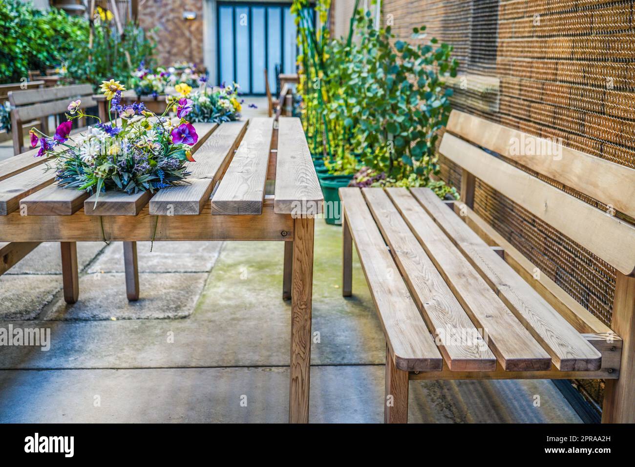 Piantatrice Di Piante In Ferro Da Esterno Per Interni, Vasi Di Fiori - Cina Vaso Di Fiori E Vaso Di Fiori In Ceramica Prezzo