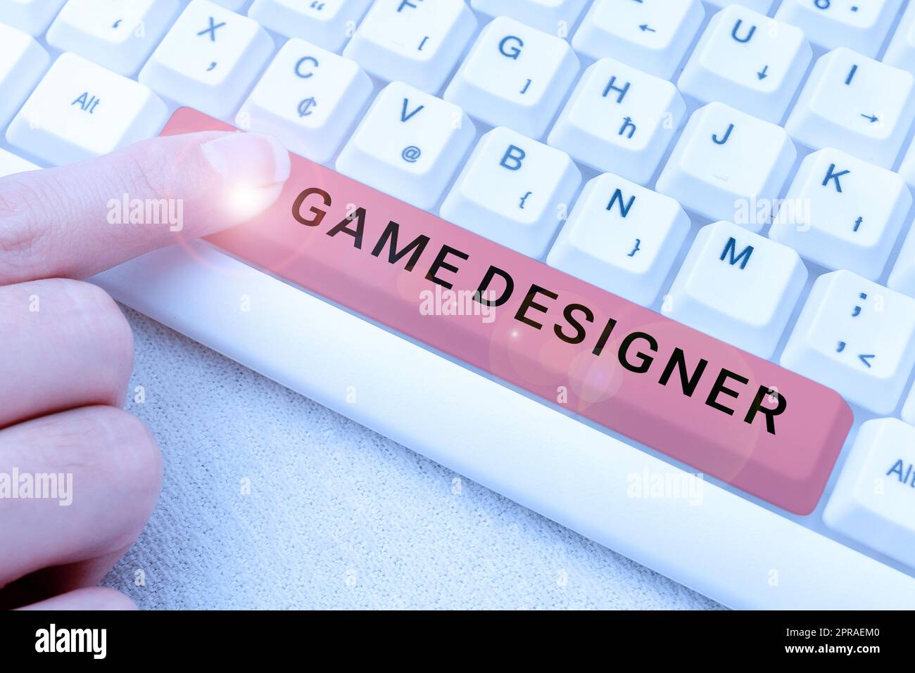 Segno che mostra Game Designer. Vetrina aziendale Pixel Scripting Programmers Console grafica 3D -49052 Foto Stock