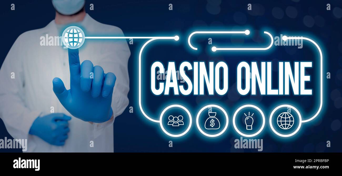 Visualizzazione concettuale di Casino Online. Vetrina aziendale gioco di poker per computer Gamble Royal Bet lotto High Stakes Doctor Holding Pen e presentazione di idee Crutial in futuristico Frame. Foto Stock