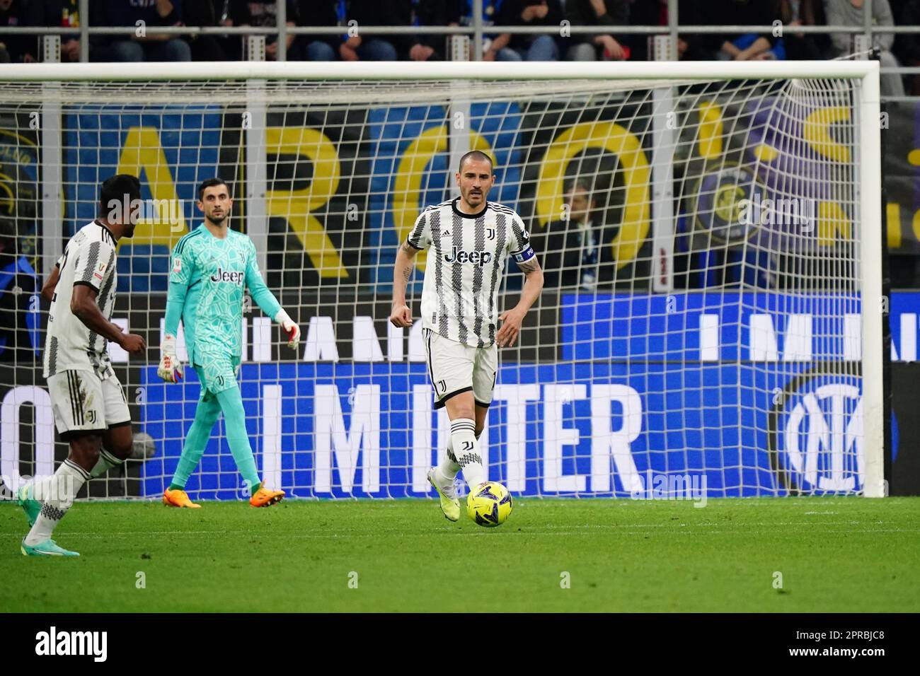 Milano, Italia. 26th Apr, 2023. Leonardo Bonucci (Juventus FC) durante la Coppa Italia, Coppa Italia, semifinali, 2nd tappa di calcio tra FC Internazionale e Juventus FC il 26 aprile 2023 allo stadio Giuseppe Meazza di Milano - Foto Morgese-Rossini/DPPI Credit: DPPI Media/Alamy Live News Foto Stock