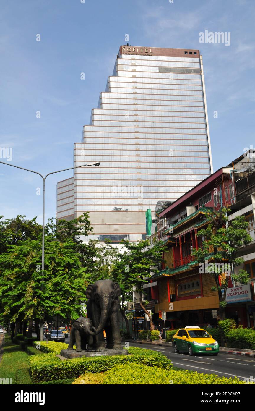 Silom Road a Bangkok, Thailandia. Foto Stock