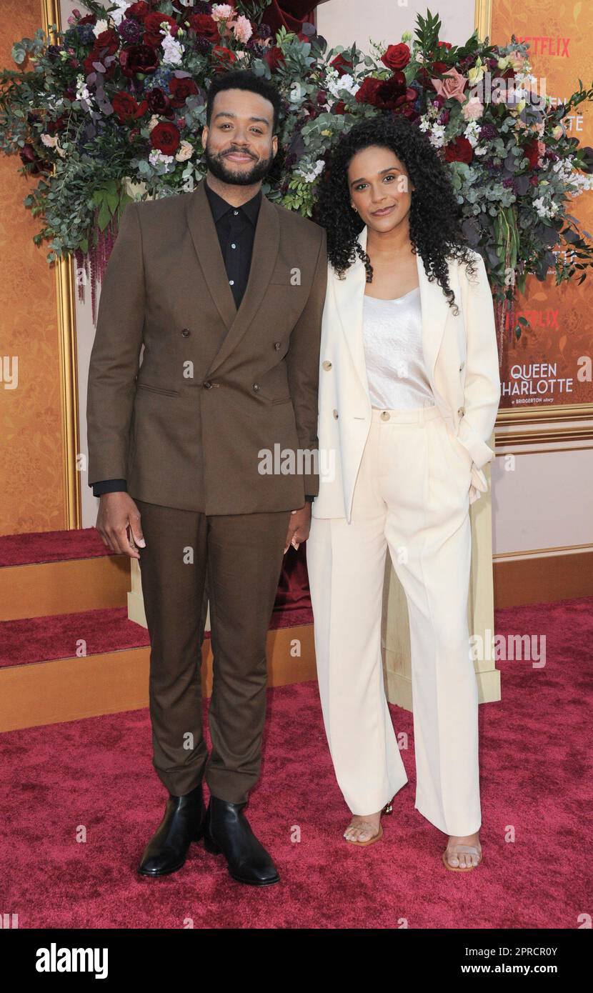 Los Angeles, California. 26th Apr, 2023. Kris Bowers, Briana Nicole Henry agli arrivi per LA REGINA CHARLOTTE: A BRIDGERTON STORY World Premiere, Regency Village Theatre, Los Angeles, CA 26 aprile 2023. Credit: Elizabeth Goodenough/Everett Collection/Alamy Live News Foto Stock