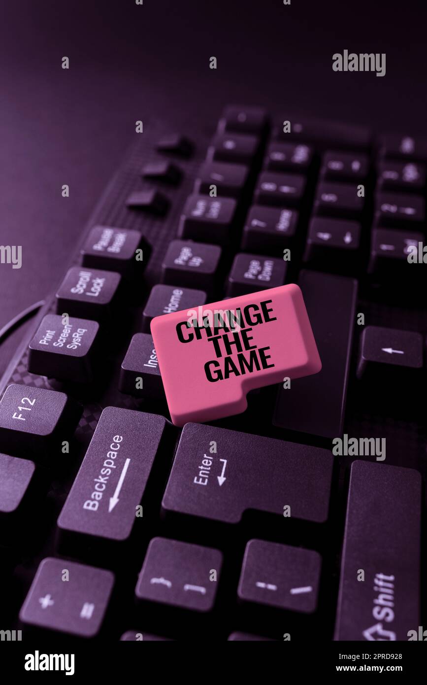 Scrittura visualizzazione testo Cambia il gioco. Concetto significa fare in modo che un movimento faccia qualcosa di diverso nuove strategie -49072 Foto Stock