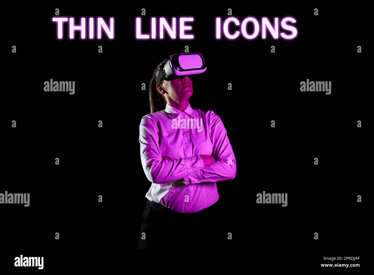 Icone della linea sottile della visualizzazione concettuale. Concetto significa simboli utilizzati nei telefoni cellulari e in altre applicazioni come Buttons businessman in Suit che tiene la palma aperta, che simboleggiano il successo del lavoro di squadra. Foto Stock