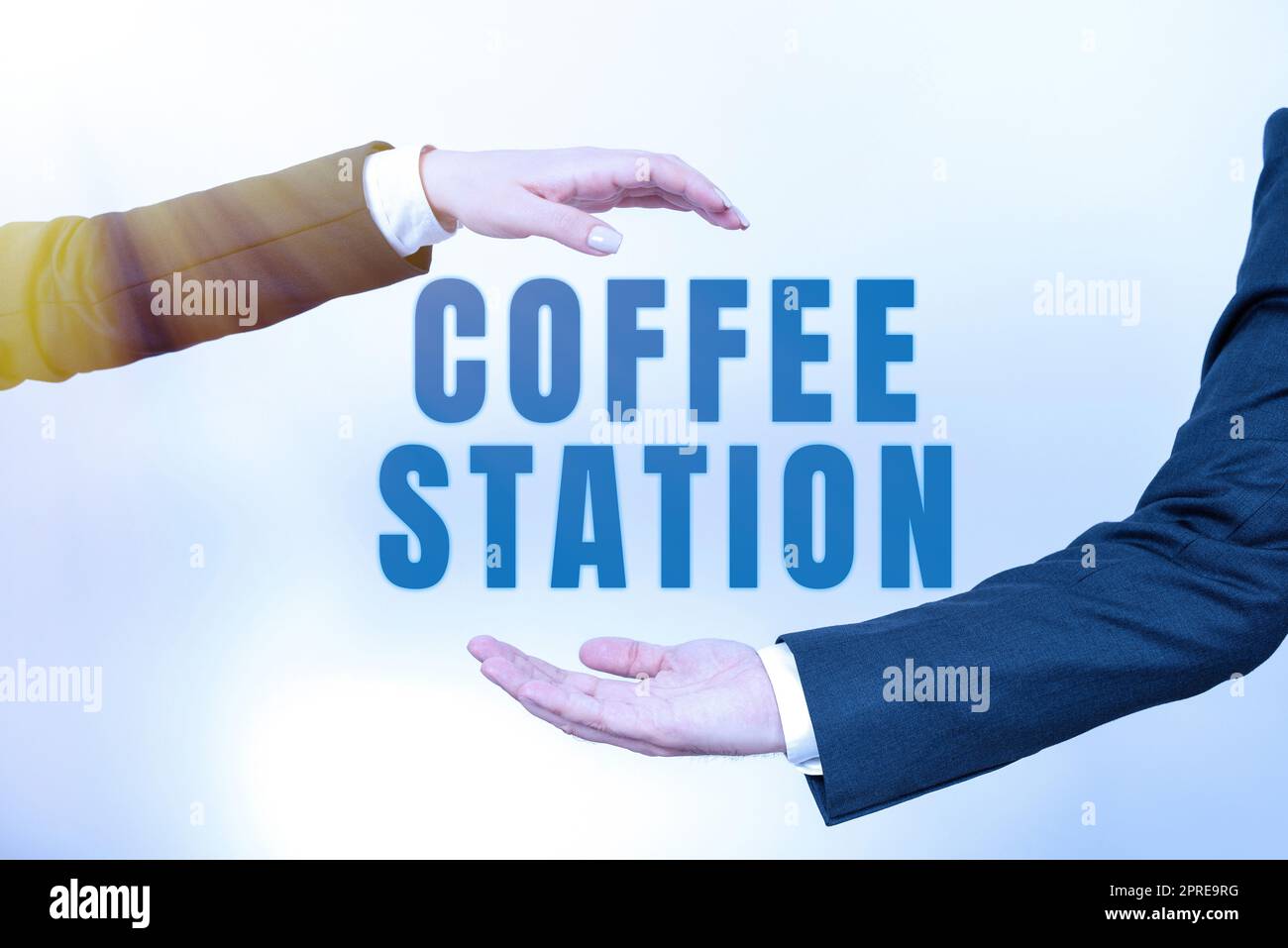 Esposizione concettuale Coffee Station, Business Approach un piccolo ristorante informale che serve tipicamente bevande calde Foto Stock