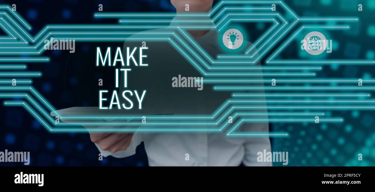 Scrivere visualizzare il testo è più semplice. Word for Smart Approach senza sforzo libera da preoccupazioni o difficoltà donna d'affari con tablet che presenta nuove idee di comunicazione globale. Foto Stock