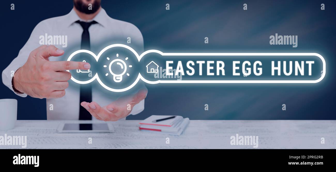 Ispirazione mostrando segno Easter Egg Hunt. Vetrina di affari la ricerca di speciali occasioni di stagione presenta la tradizione primaverile Foto Stock