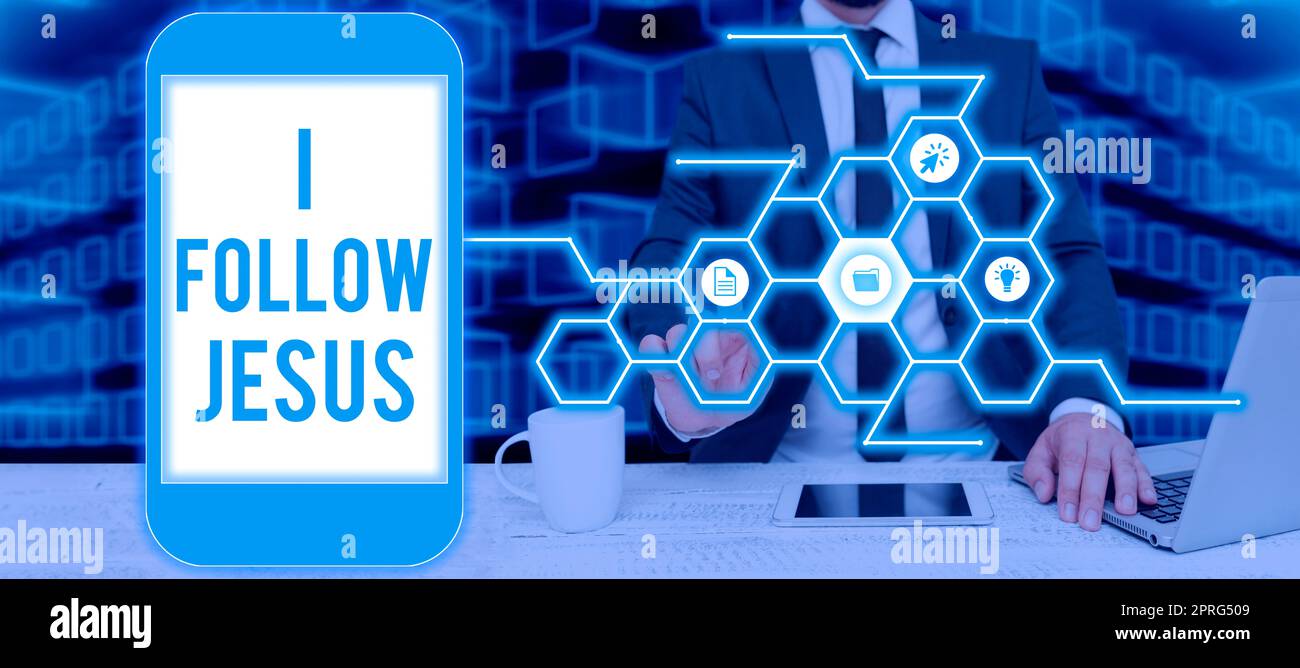 Testo calligrafico che seguo Gesù. Parola per persona religiosa con molta fede amore per Dio Spiritualità uomo che disegna scatole digitali e linee che presentano idee per gli affari. Foto Stock