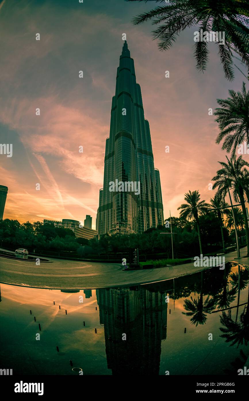 Dubai edificio e mattina ray Foto Stock