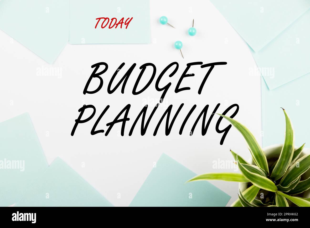 Testo che mostra l'ispirazione pianificazione del budget la descrizione scritta delle spese attuali e future. Business presenta la descrizione scritta delle spese correnti e future Foto Stock