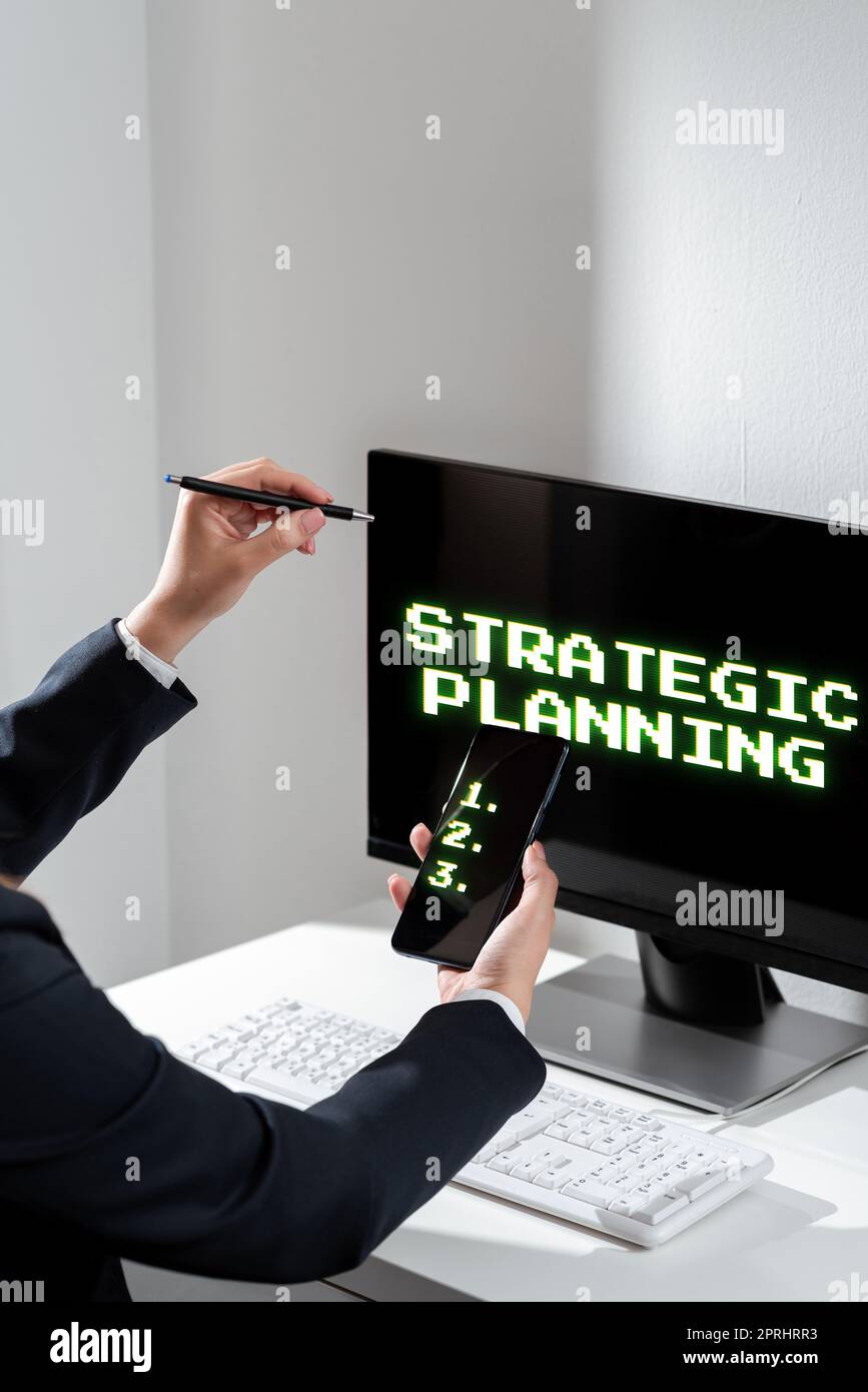 Scrittura visualizzazione del testo pianificazione strategica Gestione organizzativa attività priorità operative. Word per le priorità operative delle attività di gestione organizzativa Foto Stock
