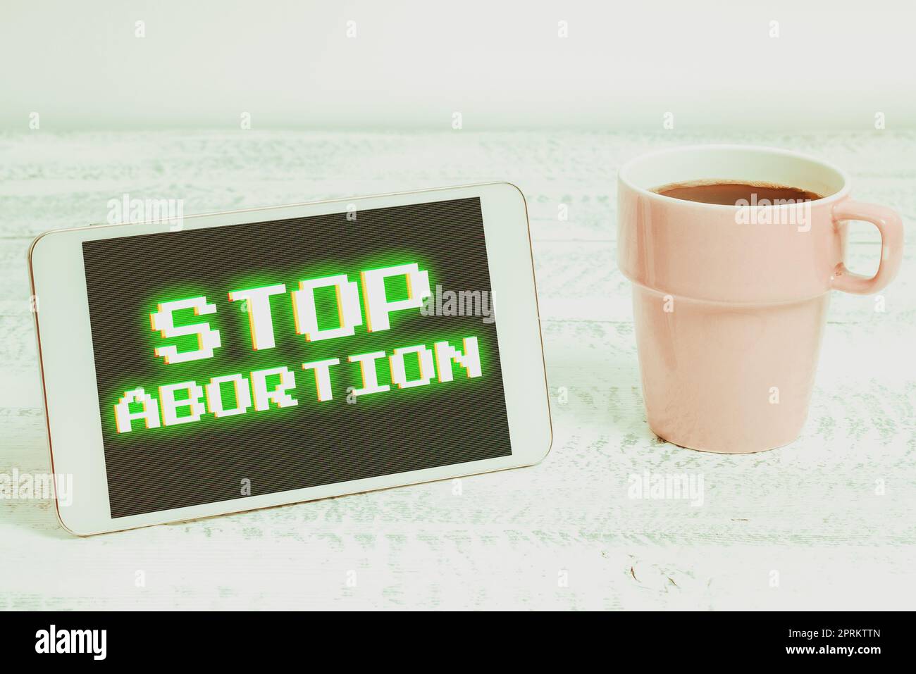 Scrittura visualizzazione testo Stop aborto, Business idea prevenire la crescita incontrollata di cellule anormali nel corpo digitando Online Network protocolli, Cr Foto Stock
