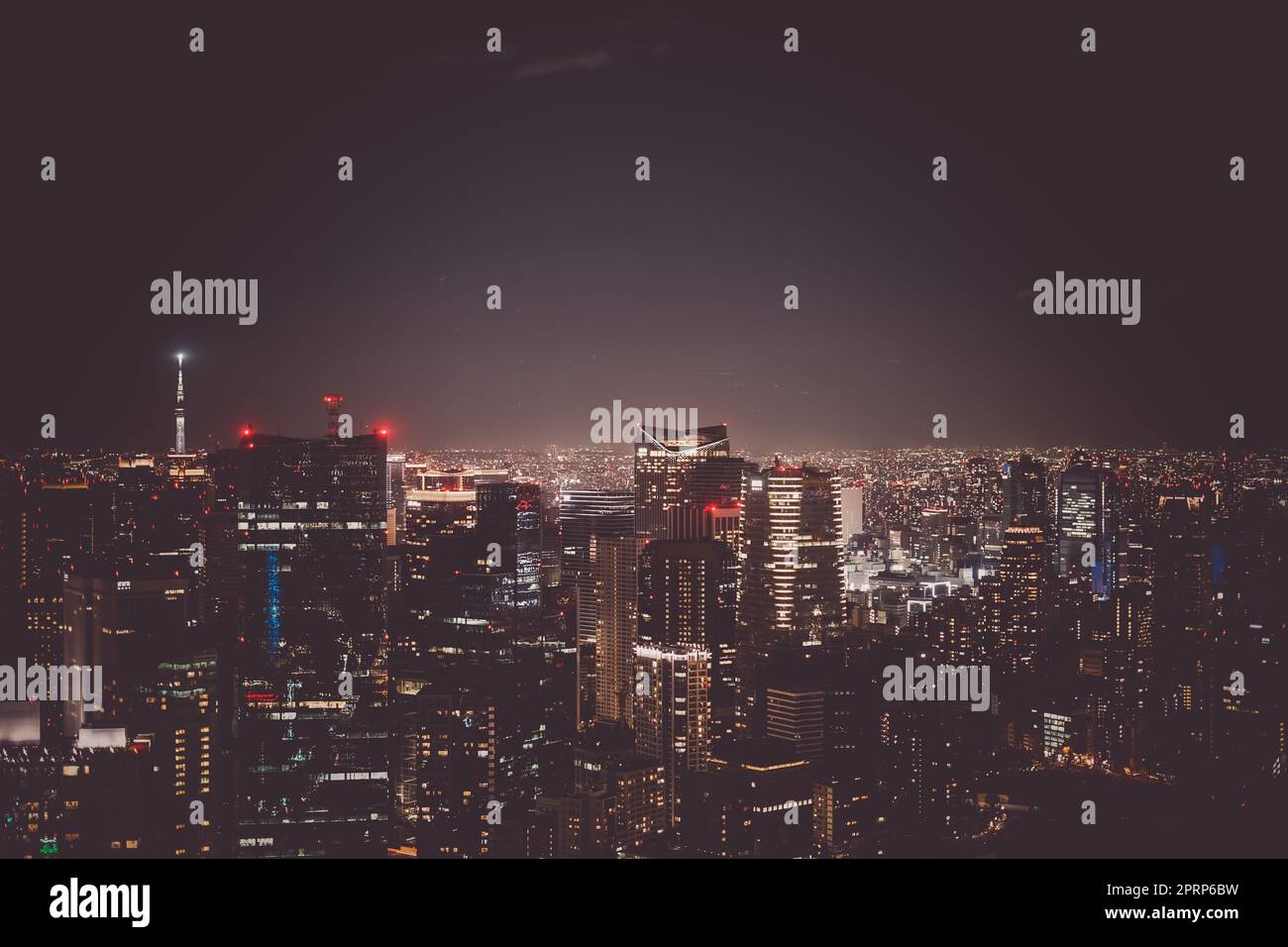 Vista notturna del centro di Tokyo Foto Stock