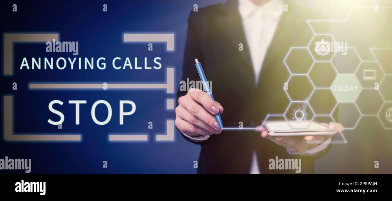 Visualizzazione dei segni Impara qualcosa di nuovo, concetto che significa prevenire lo spam telefoni Blacklisting numeri arrabbiato chiamante Foto Stock